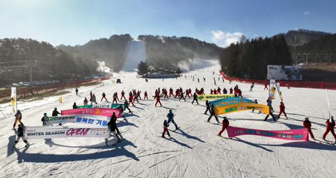 모나 용평 스키장 23/24 시즌 오픈! 진정한 겨울의 시작입니다. 관련 이미지
