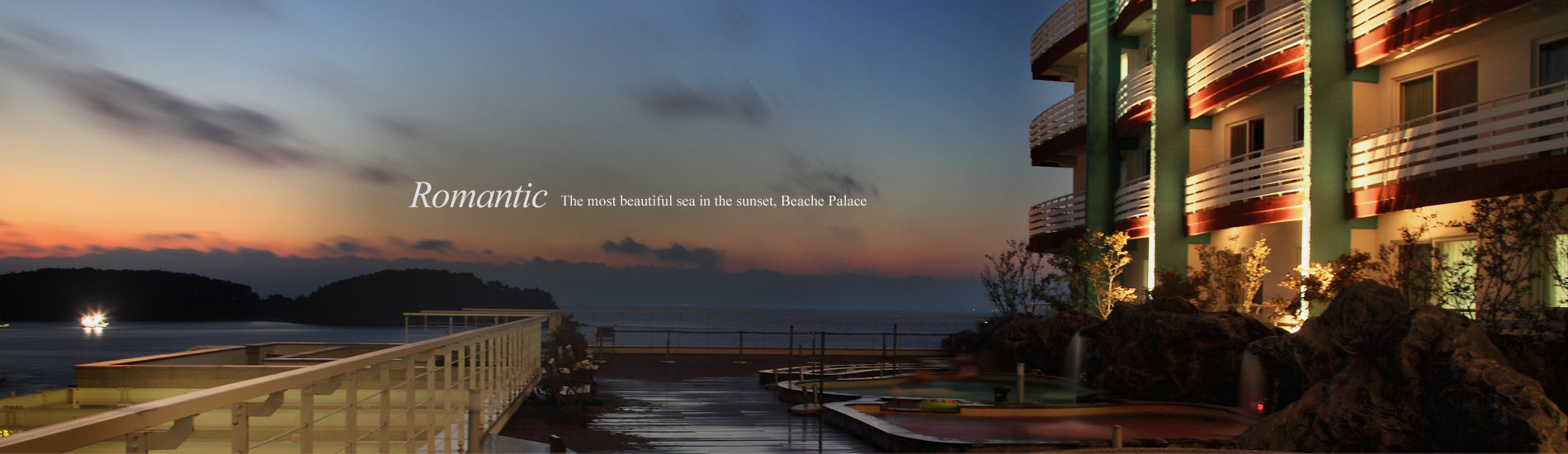 Romantic The most beautiful sea in the sunset, Beache Palace