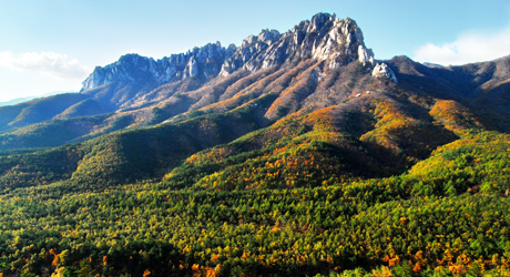 Image of Mt. Sorak National Park