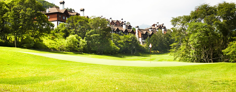 Yongpyong 9 Course HOLE 4 : PAR 5 HDCP 3