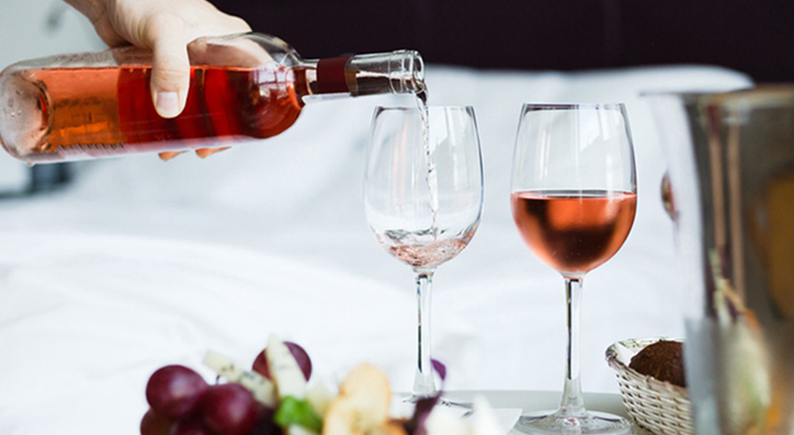 룸서비스 이미지